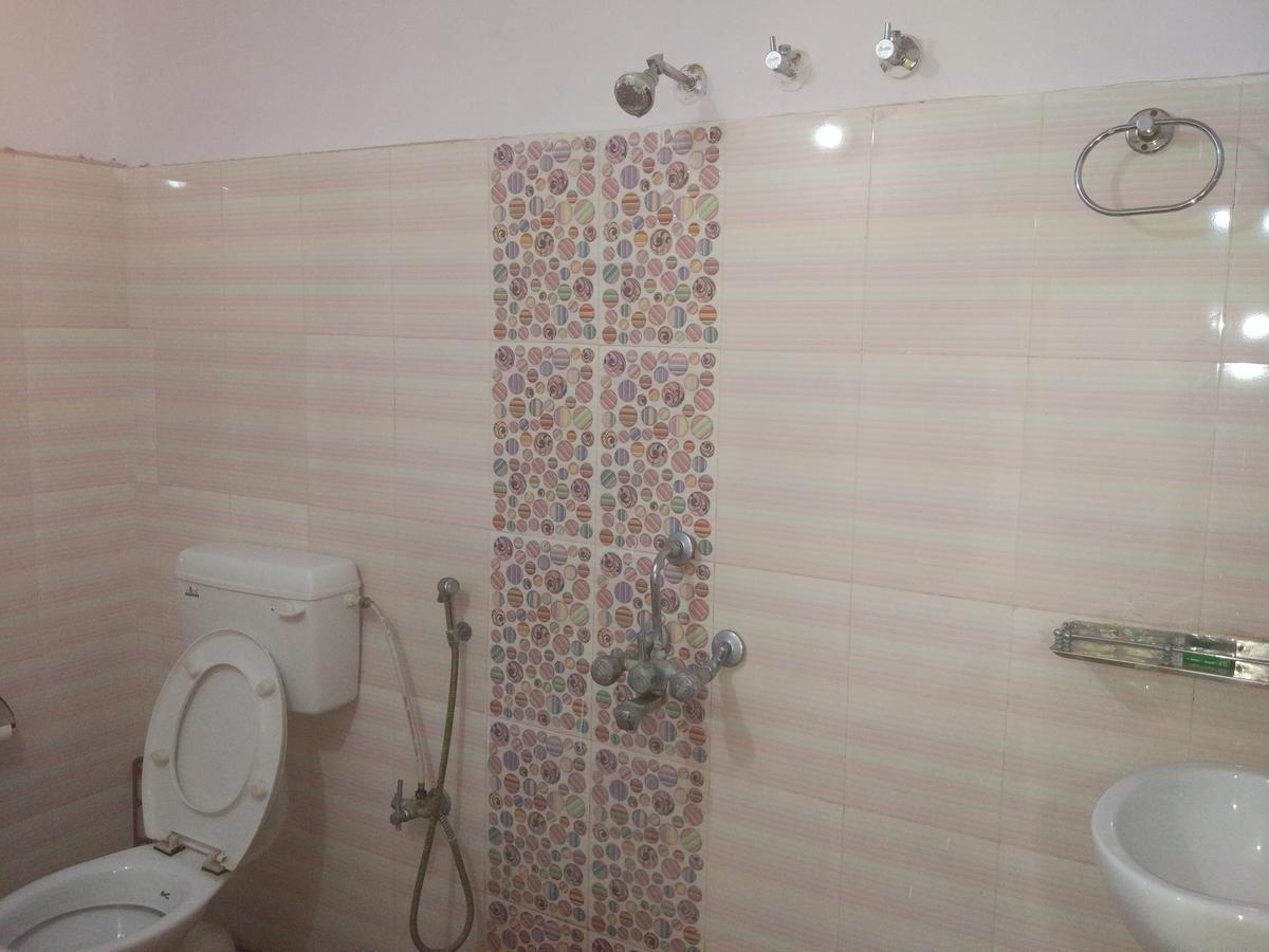 Radha Krishna Home Váránaszi Kültér fotó