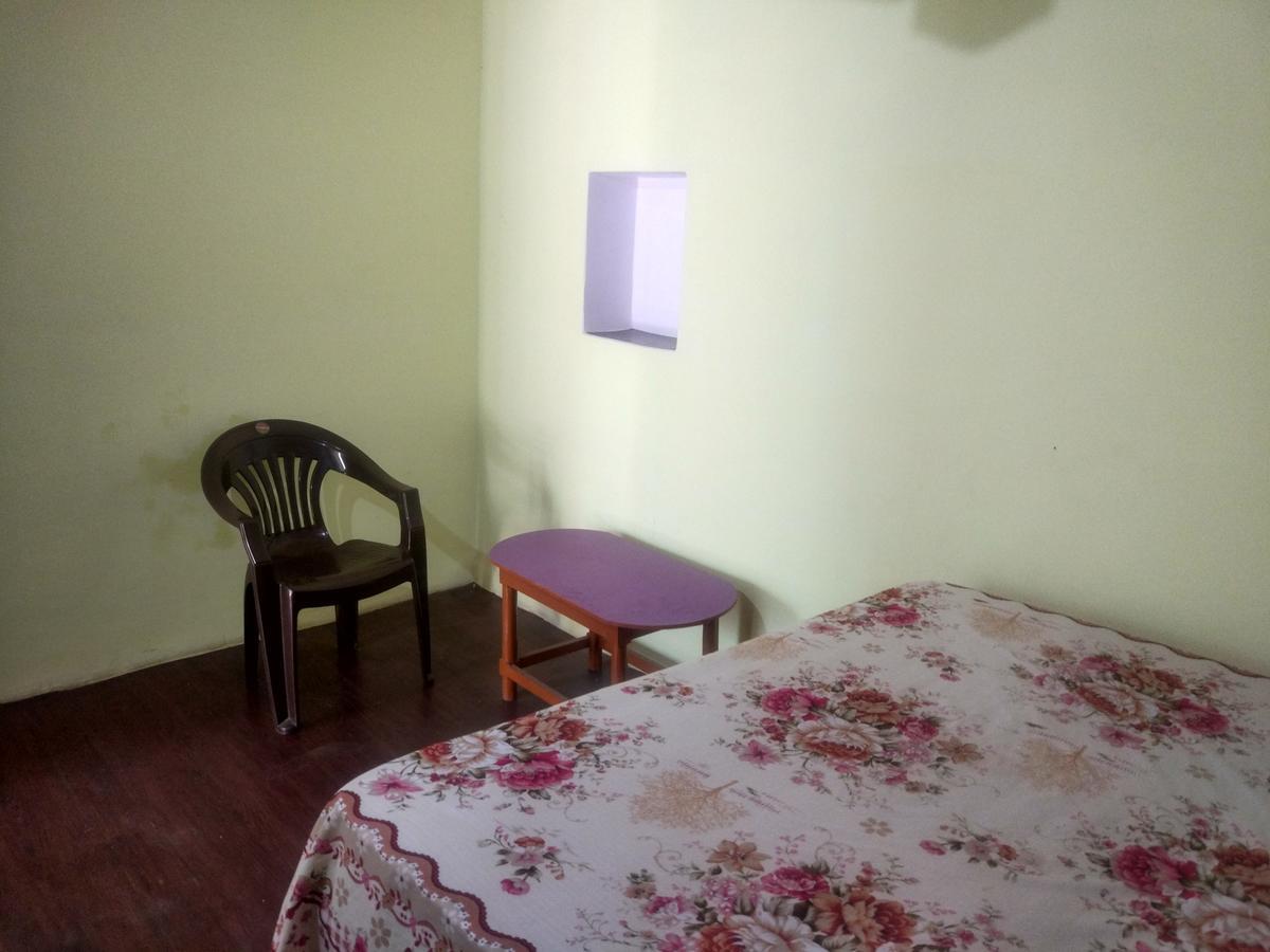 Radha Krishna Home Váránaszi Kültér fotó