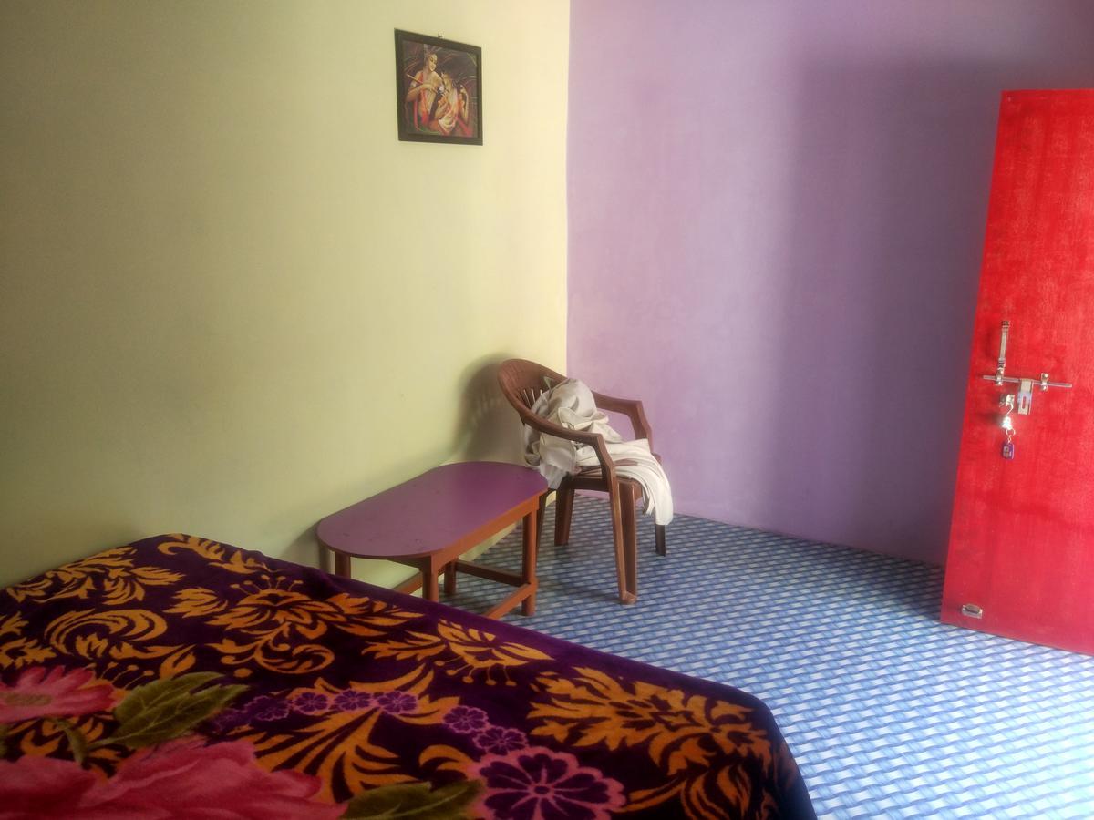 Radha Krishna Home Váránaszi Kültér fotó